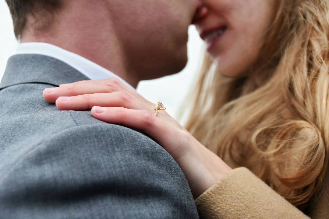 Best Engagement Photo Frame Ideas For Your Home