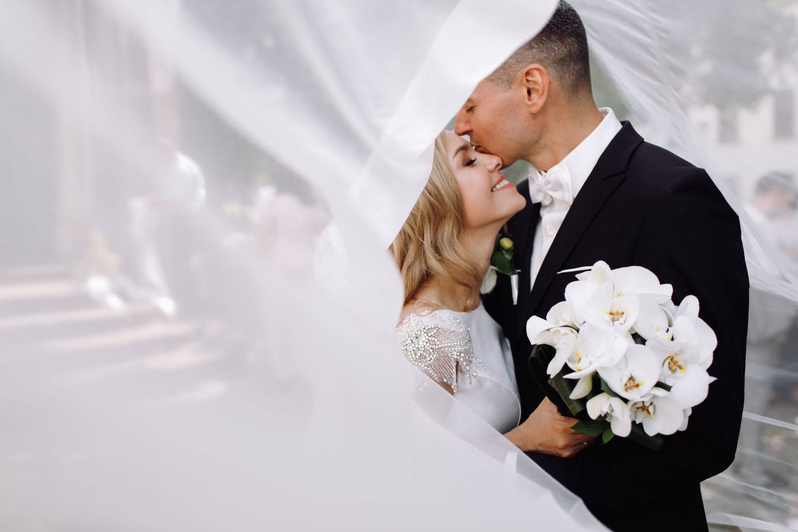 Best Wedding Photo Frame Ideas For Your Home